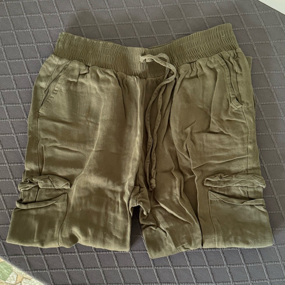 LA Hearts Olive Green Cargo Cropped Pants, Women’s S